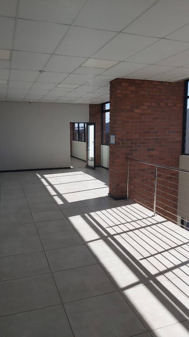 To Let commercial Property for Rent in Fairview Eastern Cape